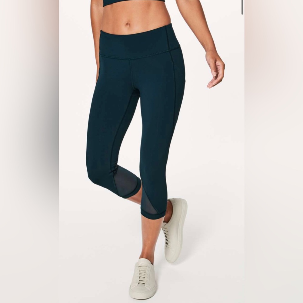 Lululemon Sweat Your Heart Out Crop (21") in Submarine